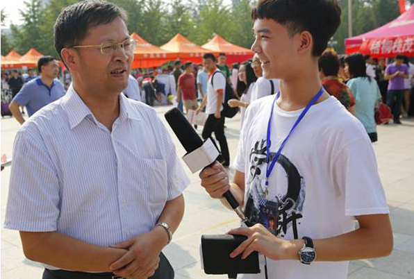 一步一景醉游人 今天一起打卡邹城匡衡湖湿地公园