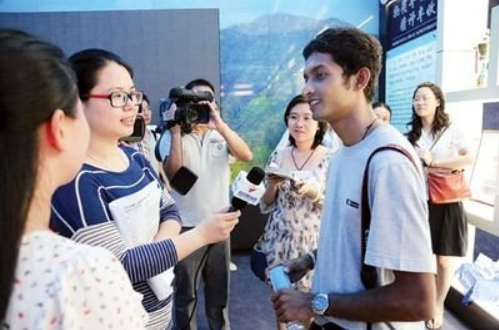 主动靠上服务 济宁高新区为房地产企业复工当好“服务员”