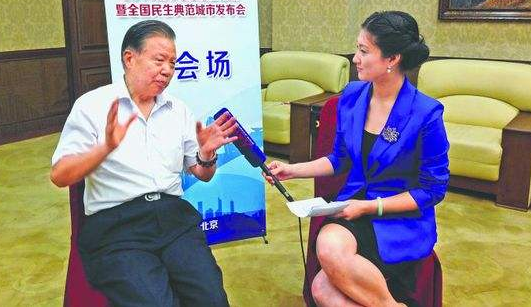 【时讯】留学辉煌十五年：对话金吉列副总裁王丹